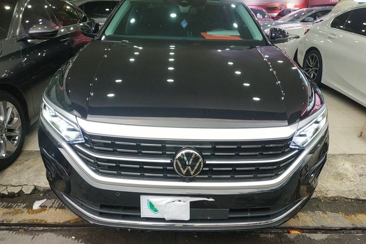 Used Volkswagen Passat 2024 380TSI Luxury Edition Front