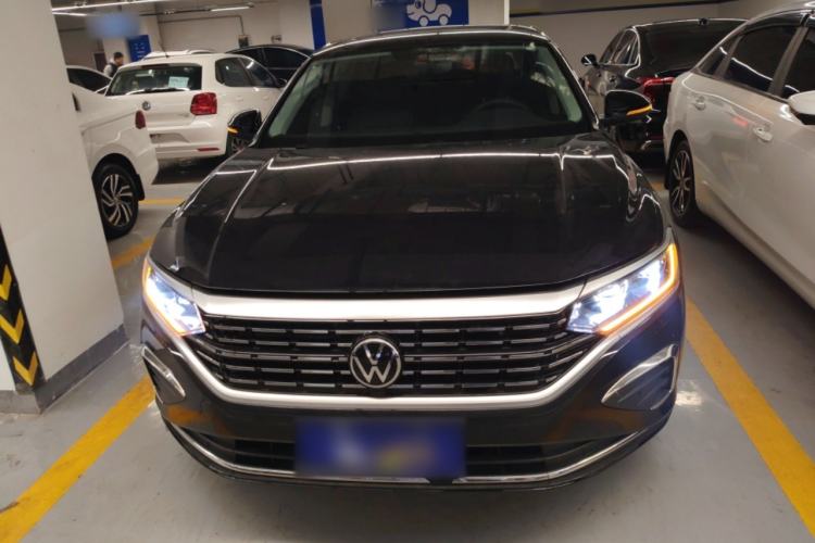 Used Volkswagen Passat 2024 380TSI Dragon Edition Front