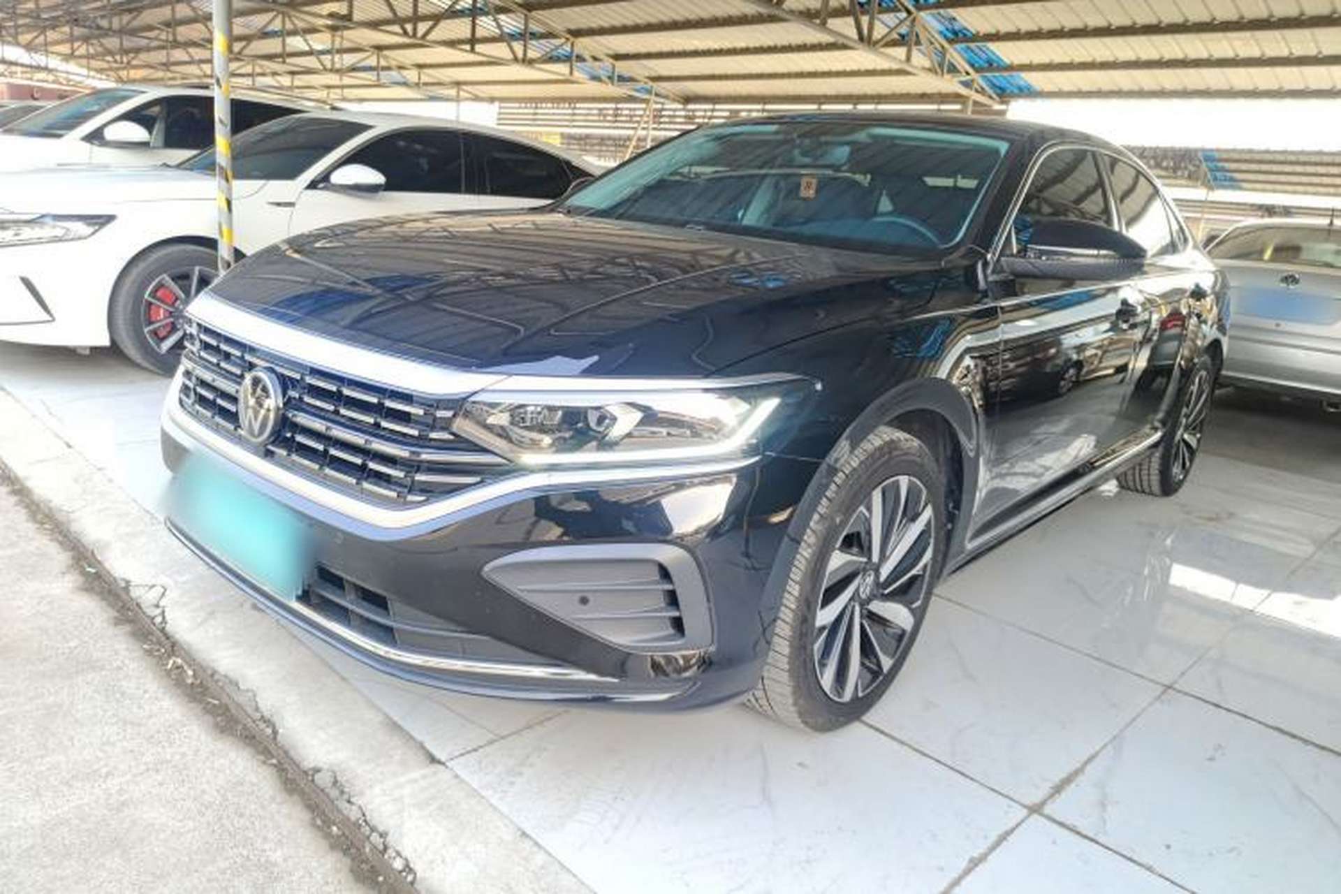 Used Volkswagen Passat 2024 330TSI Elite Edition Front Left 45 Deg