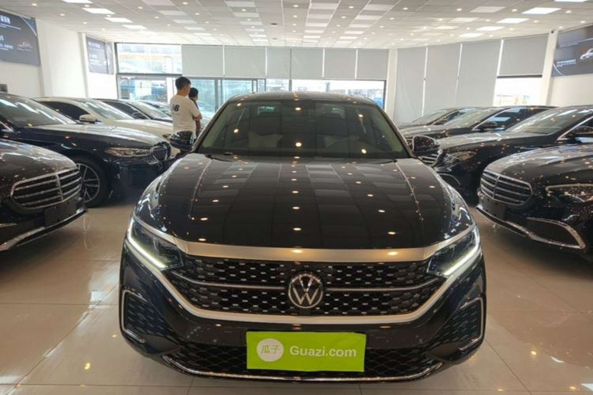 Used Volkswagen Passat 2024 330TSI Starry Elite Edition Front