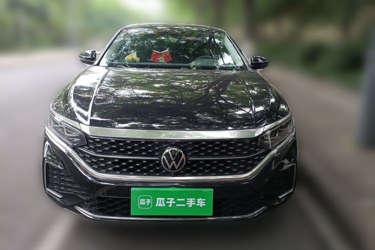 Used Volkswagen Passat 2024 380TSI Starry Dragon Edition Front