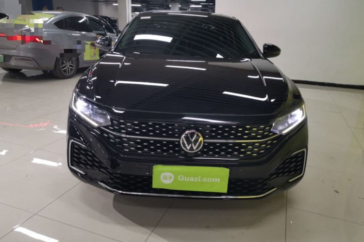 Used Volkswagen Passat 2024 380TSI Starry Dragon Edition Front