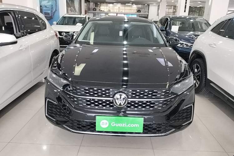 Used Volkswagen Passat 2024 380TSI Starry Elite Edition Front