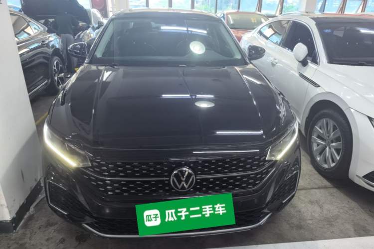 Used Volkswagen Passat 2024 380TSI Starry Dragon Edition Front