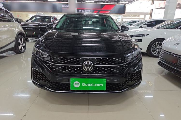 Used Volkswagen Passat 2024 380TSI Starry Luxury Edition Front