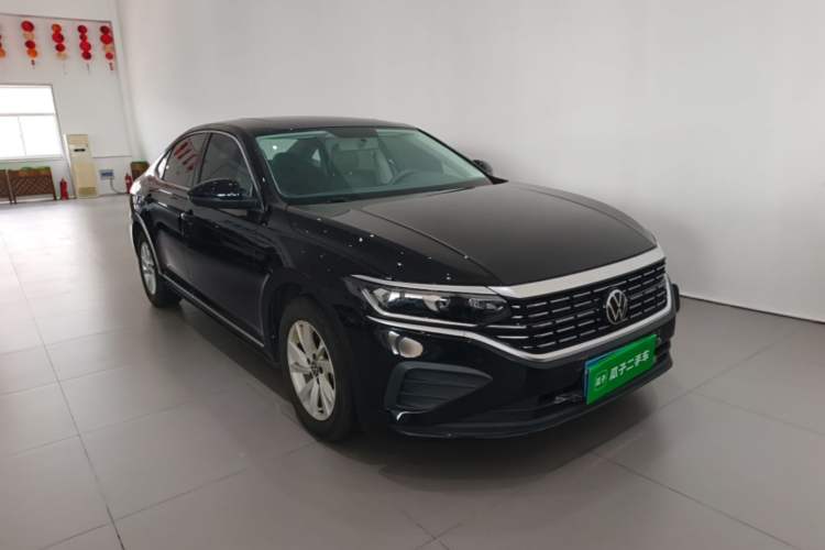 Used Volkswagen Passat 2024 280TSI Business Edition Front Right 45 Deg