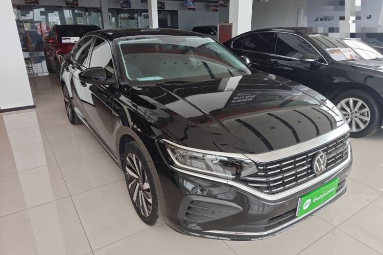 Used Volkswagen Passat 2024 380TSI Elite Edition Front Right 45 Deg