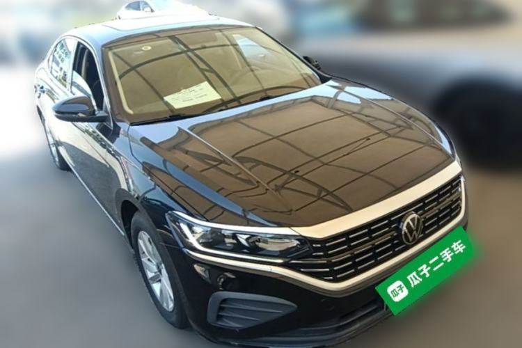 Used Volkswagen Passat 2024 280TSI Business Edition Front Right 45 Deg