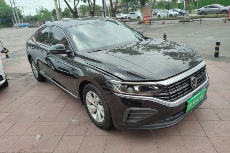 Used Volkswagen Passat 2024 280TSI Business Edition Front Right 45 Deg