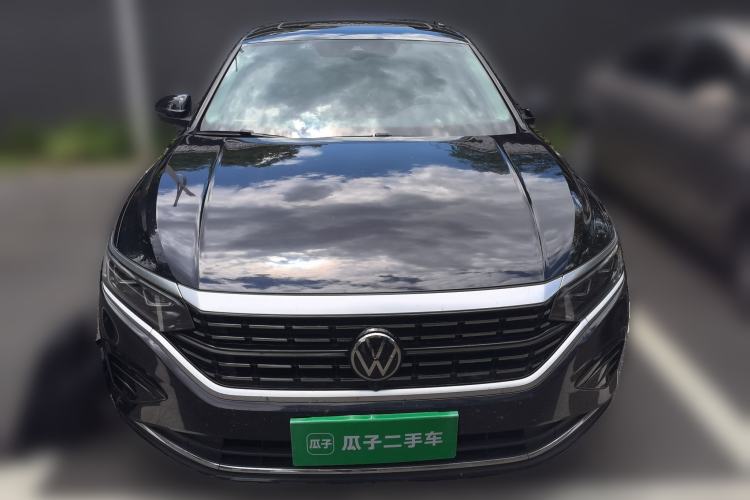 Used Volkswagen Passat 2024 380TSI Luxury Edition Front