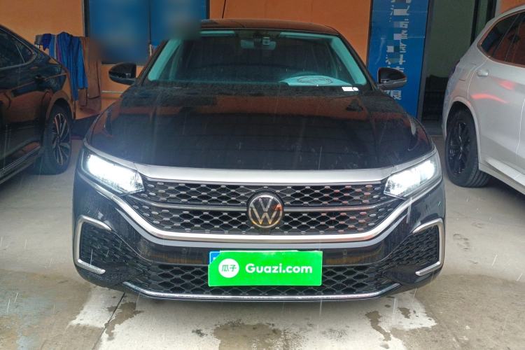 Used Volkswagen Passat 2024 330TSI Starry Elite Edition Front