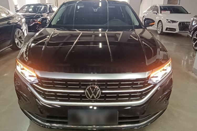 Used Volkswagen Passat 2024 380TSI Dragon Glory Edition Front