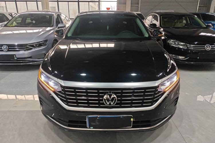 Used Volkswagen Passat 2024 330TSI Elite Edition Front
