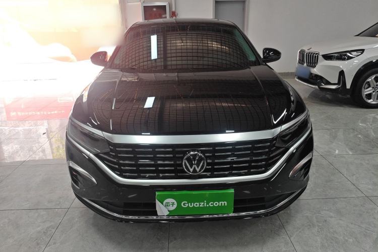 Used Volkswagen Passat 2024 330TSI Elite Edition Front
