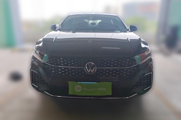 Used Volkswagen Passat 2024 380TSI Starry Dragon Edition Front