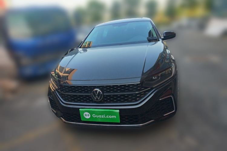 Used Volkswagen Passat 2024 330TSI Elite Edition Front