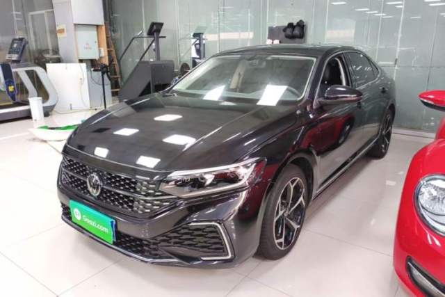 Used Volkswagen Passat 2024 380TSI Starry Dragon Edition