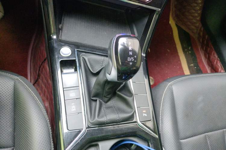 Used Volkswagen Passat 2024 380TSI Starry Elite Edition Gear Lever