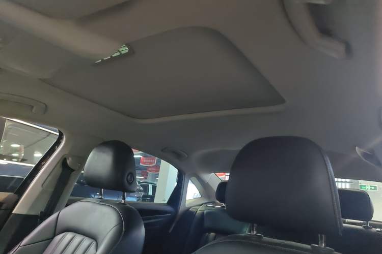 Used Volkswagen Passat 2024 280TSI Business Edition Headliner