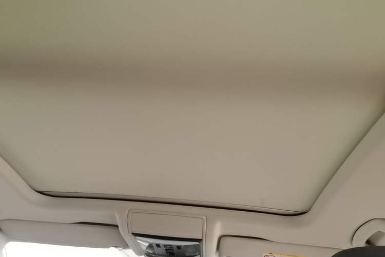 Used Volkswagen Passat 2024 380TSI Dragon Glory Edition Headliner