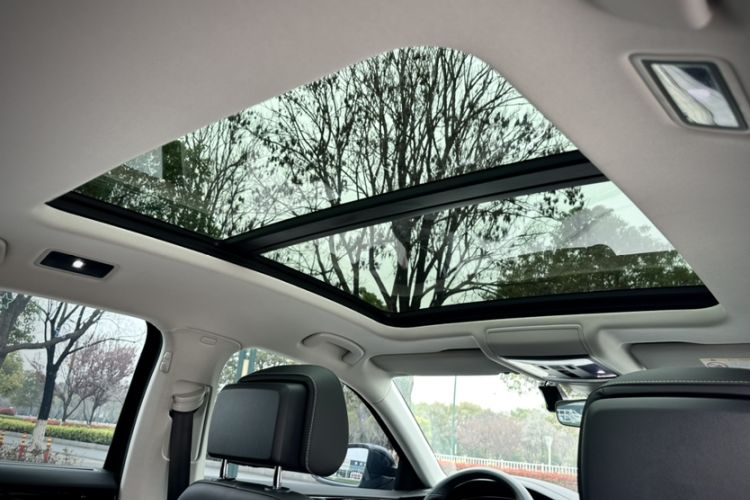 Used Volkswagen Passat 2024 380TSI Luxury Edition Headliner