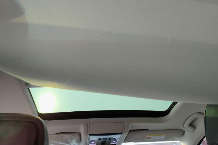 Used Volkswagen Passat 2024 330TSI Starry Elite Edition Headliner