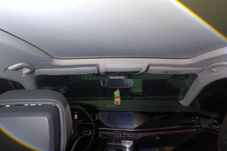 Used Volkswagen Passat 2024 380TSI Starry Luxury Edition Headliner