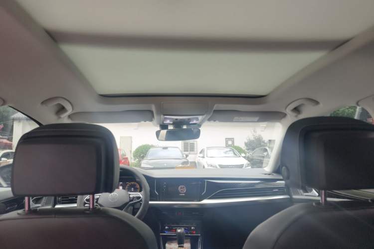 Used Volkswagen Passat 2024 330TSI Elite Edition Headliner