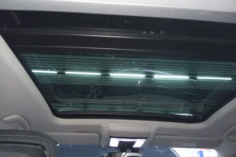 Used Volkswagen Passat 2024 380TSI Starry Elite Edition Headliner