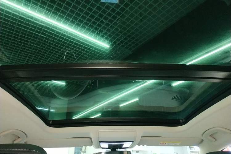 Used Volkswagen Passat 2024 380TSI Dragon Edition Headliner