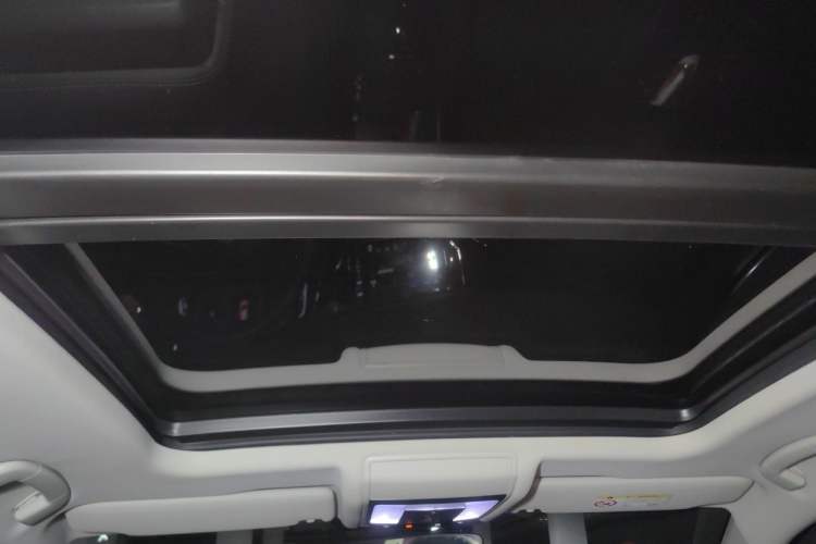 Used Volkswagen Passat 2024 380TSI Dragon Edition Headliner