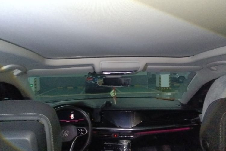 Used Volkswagen Passat 2024 380TSI Starry Luxury Edition Headliner