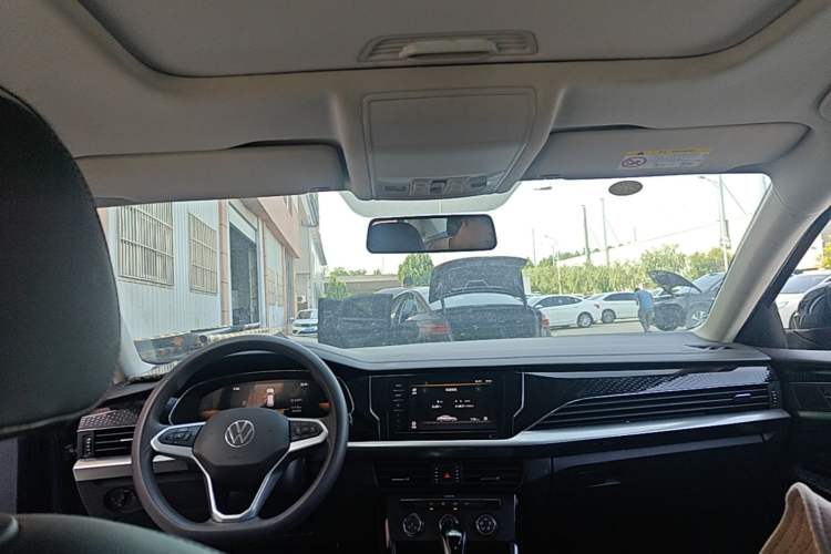 Used Volkswagen Passat 2024 280TSI Business Edition Headliner