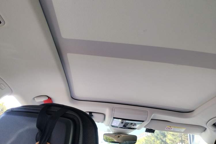 Used Volkswagen Passat 2024 380TSI Luxury Edition Headliner