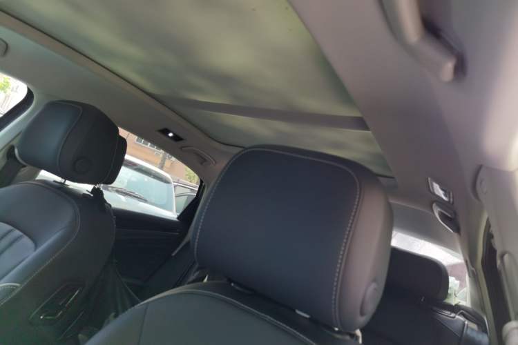 Used Volkswagen Passat 2024 330TSI Starry Elite Edition Headliner