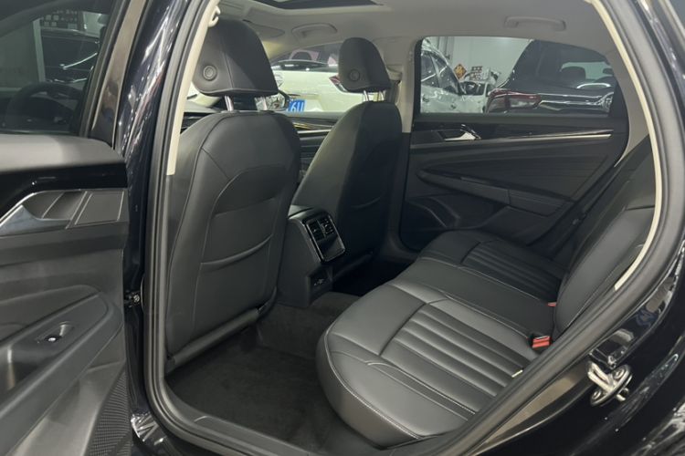 Used Volkswagen Passat 2024 280TSI Business Edition Interior 1