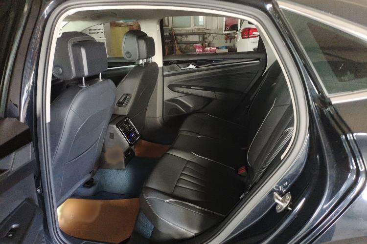 Used Volkswagen Passat 2024 330TSI Starry Elite Edition Interior 1