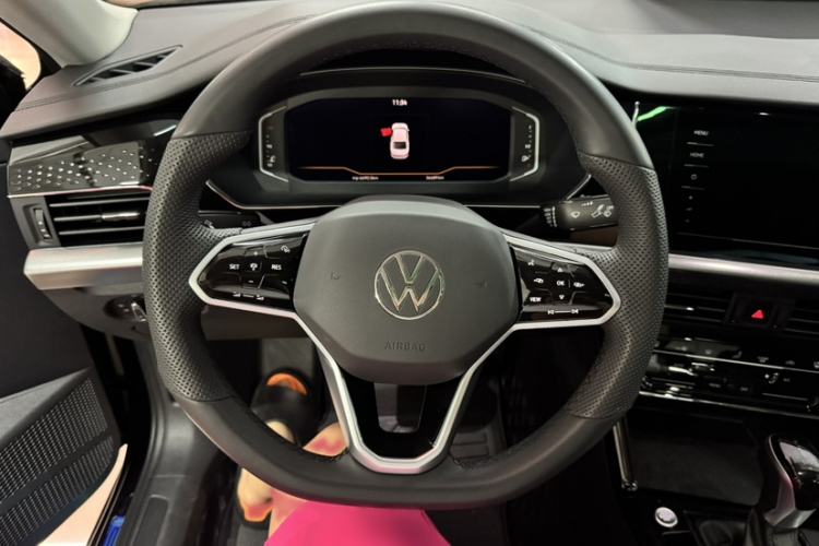 Used Volkswagen Passat 2024 380TSI Elite Edition Interior 1