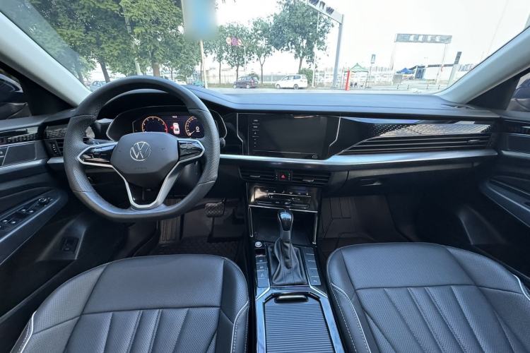 Used Volkswagen Passat 2024 380TSI Elite Edition Interior 1