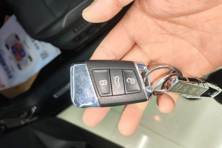 Used Volkswagen Passat 2024 330TSI Elite Edition Interior 1