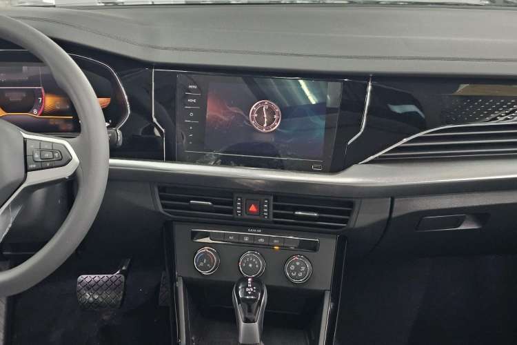 Used Volkswagen Passat 2024 280TSI Business Edition Interior 13