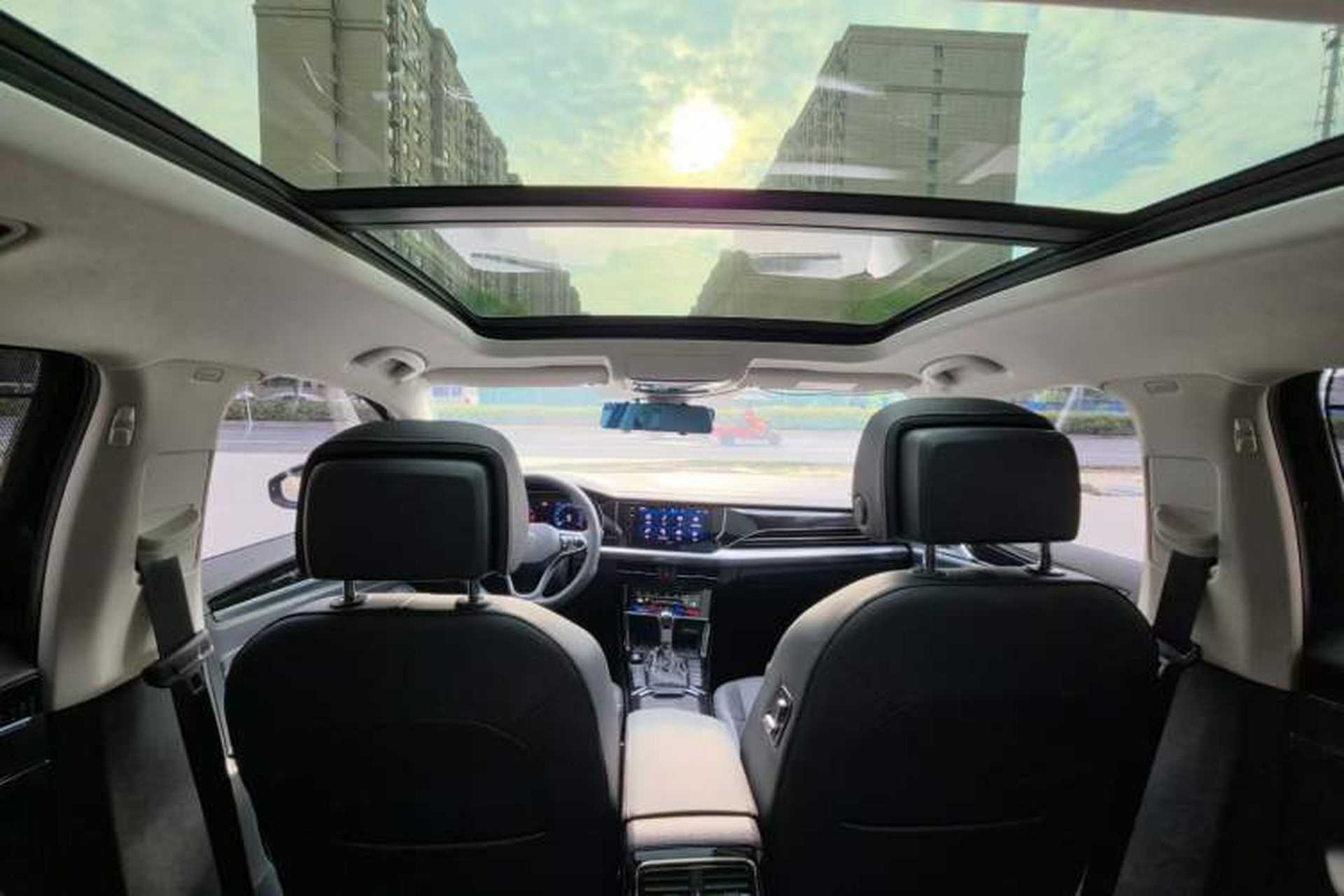 Used Volkswagen Passat 2024 380TSI Starry Dragon Edition Interior 2