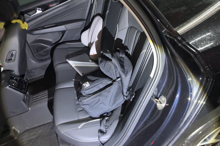 Used Volkswagen Passat 2024 330TSI Starry Elite Edition Interior 4