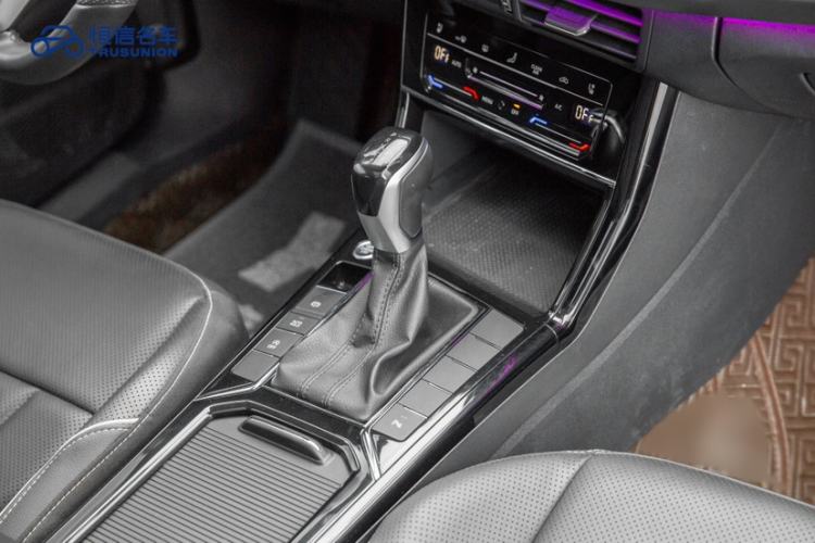 Used Volkswagen Passat 2024 380TSI Starry Elite Edition Interior 6