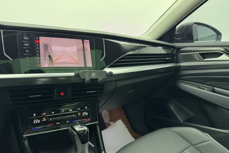Used Volkswagen Passat 2024 330TSI Starry Elite Edition Interior 7