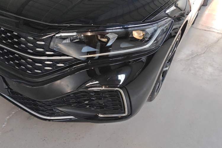 Used Volkswagen Passat 2024 380TSI Starry Elite Edition Left Front Headlight