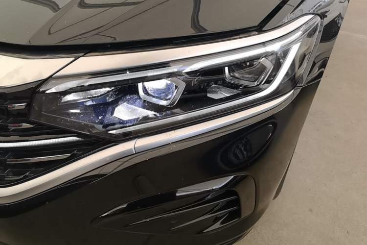 Used Volkswagen Passat 2024 380TSI Dragon Glory Edition Left Front Headlight