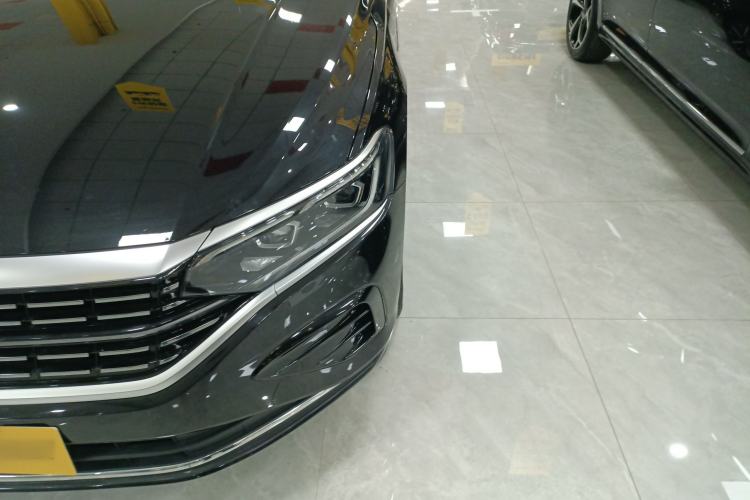 Used Volkswagen Passat 2024 380TSI Luxury Edition Left Front Headlight