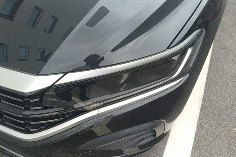 Used Volkswagen Passat 2024 330TSI Elite Edition Left Front Headlight