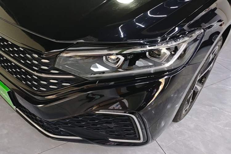Used Volkswagen Passat 2024 380TSI Starry Luxury Edition Left Front Headlight